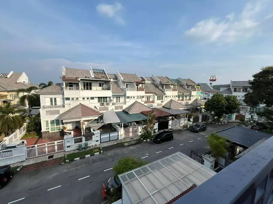 Karpalsinghdrive Seaside Georgetown 4R3B3P 15Pax Villa Feriehus George Town