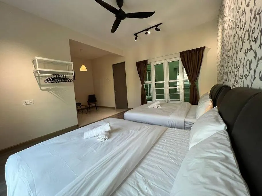 Feriehus Karpalsinghdrive Seaside Georgetown 4R3B3P 15Pax Villa Malaysia
